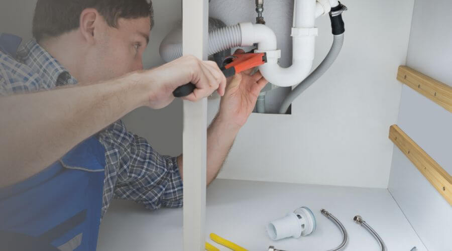 Professional water heater repair in Frederick, IL